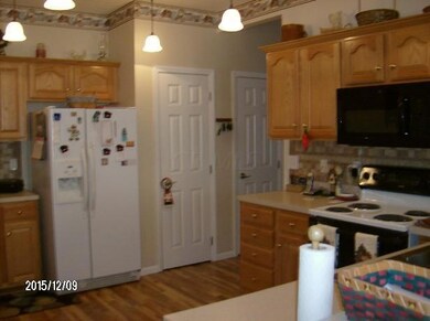 2151 William T Cir-8