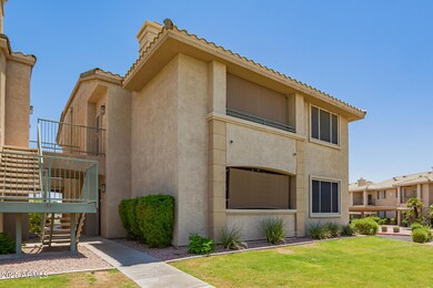 04 - Desert Foothills
