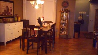 8214 Halsey St, Lenexa, KS 66215 - photo 4