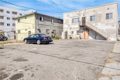 7675 S San Pedro St, Los Angeles, CA 90003 - photo 7