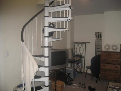 414 Hanover St unit 1, Boston, MA 02113 - photo 7