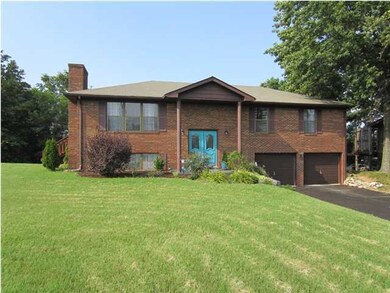 142 Lee Dr, Floyds Knobs, IN 47119 - photo 3