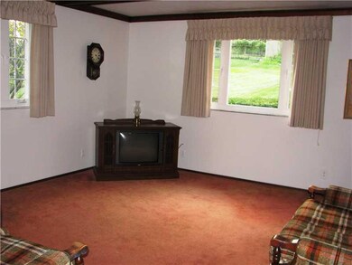 Family Room. Wonderful Family Room with walk in cl