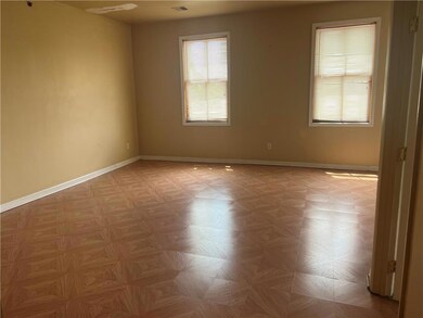 201 W Main St unit 6, Bath, PA 18014 - photo 3