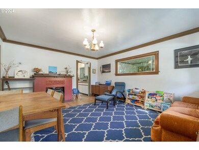 211 Ash St, Eugene, OR 97402 - photo 4