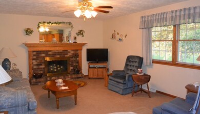 2001 Philip Rd 012