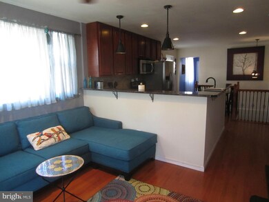 8433 Bay Dr, Pasadena, MD 21122 - photo 5