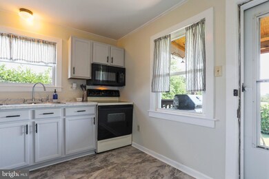 324 Fairmount Ave, Waynesboro, PA 17268 - photo 7