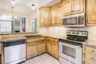 15704 W 61st Terrace, Shawnee, KS 66217 - photo 6