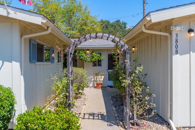 Courtyard Entry