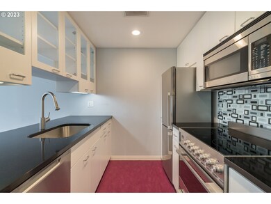 Legends Condos unit 709, Portland, OR 97205 - photo 7