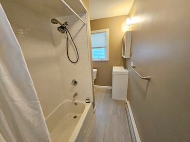 86 R Cross St unit 1, Somerville, MA 02145 - photo 4