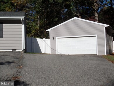 44196 Saint Andrews Ln, California, MD 20619 - photo 7