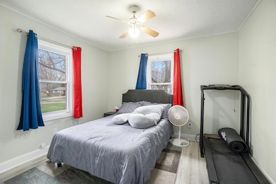 135 28th St N, Battle Creek, MI 49015 - photo 5