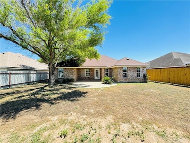 521 Dove Ave, Edinburg, TX 78542 - photo 2