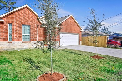 5729 Justin St, Houston, TX 77016 - photo 4