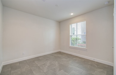 2810 Grand Fountains Dr unit B, Houston, TX 77054 - photo 6