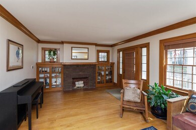 2324 Ridgeway Dr SE, Cedar Rapids, IA 52403 - photo 4