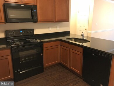 1831 Central Place NE unit B, Washington, DC 20002 - photo 5