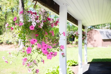 6 Christina Ct, Saratoga Springs, NY 12866 - photo 4