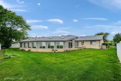 18609 Neal Cir, Country Club Hills, IL 60478 - photo 4