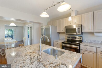 1801 Powder Horn Terrace, Woodbridge, VA 22191 - photo 7