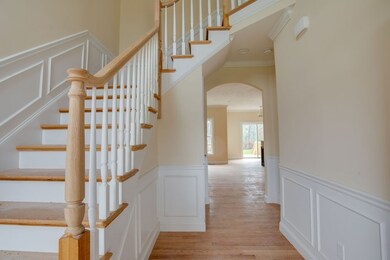 4 Point Rd unit 1, Shrewsbury, MA 01545 - photo 4