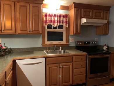 236 Center St, Ludlow, MA 01056 - photo 4
