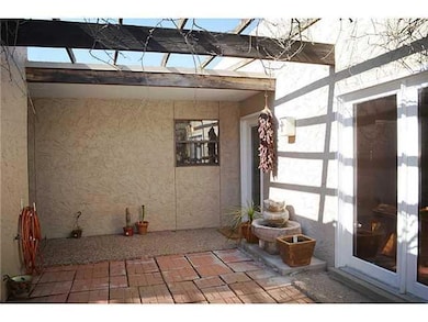 10813 Tom Kite Ct, El Paso, TX 79935 - photo 4