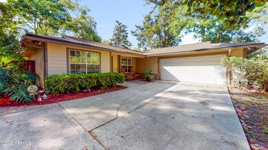 2106 Parental Home Rd, Jacksonville, FL 32216 - photo 2