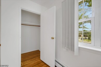 1285B Valley Rd, Wayne, NJ 07470 - photo 4