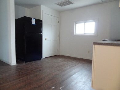 55 Wall St unit 3, Worcester, MA 01604 - photo 2