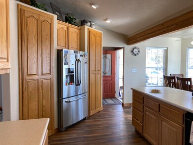 317 E 400 N, Parowan, UT 84761 - photo 3