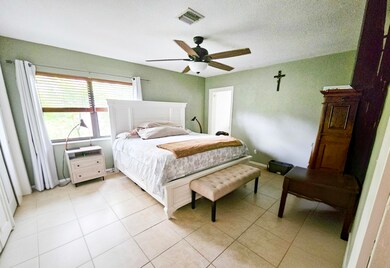 8818 Mathog Rd, Riverview, FL 33578 - photo 7