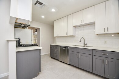 1619 Viking Dr, Houston, TX 77018 - photo 7