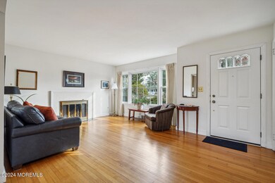 23 Little Silver Point Rd, Little Silver, NJ 07739 - photo 4