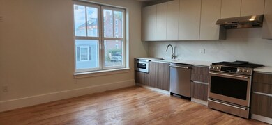 191 Main St unit 3, Boston, MA 02129 - photo 3