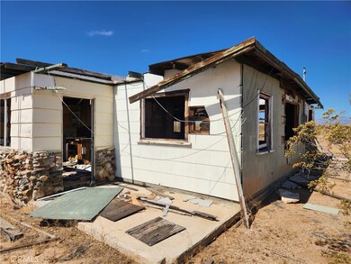 1350 Shangrila, Joshua Tree, CA 92252 - photo 2