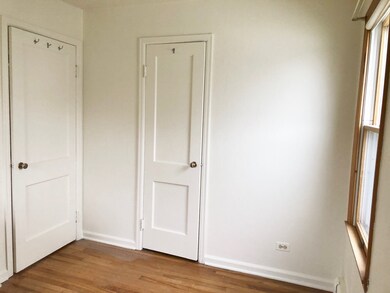 2007 Pearsall Pkwy, Waukegan, IL 60085 - photo 6