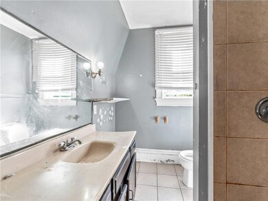 108 Comstock Ave, Providence, RI 02907 - photo 5