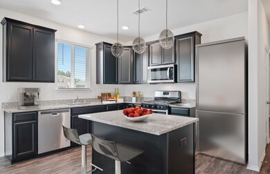 310 Appaloosa Dr, Alvin, TX 77511 - photo 3