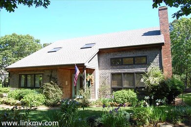 17 High Meadow Ln, Vineyard Haven, MA 02568 - photo 2