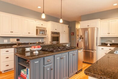 21 Capt Samuel Forbush Rd, Westborough, MA 01581 - photo 4