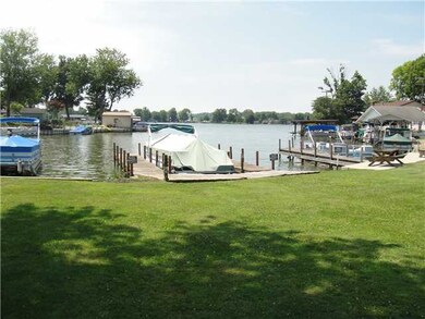 569 Mount Vernon Ave, Thornville, OH 43076 - photo 5