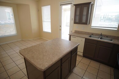 220 Lago Grande Dr, Horizon City, TX 79928 - photo 6