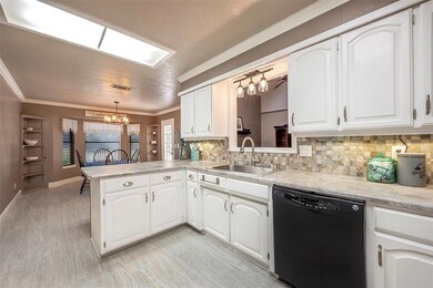 108 Guinevere Dr, Weatherford, TX 76086 - photo 6