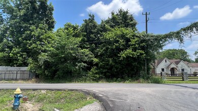 9402 Beckley St, Houston, TX 77088 - photo 3