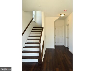 212 Coral Dr unit N2, Claymont, DE 19703 - photo 3