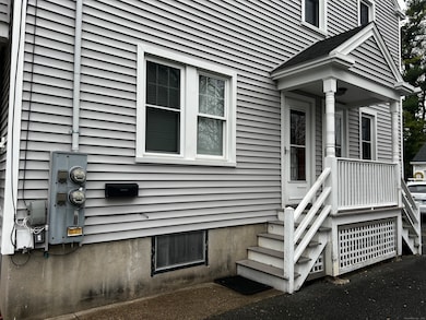 24 Lawncrest Rd, Danbury, CT 06810 - photo 2