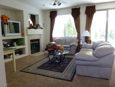4979 E Karsten Family Room